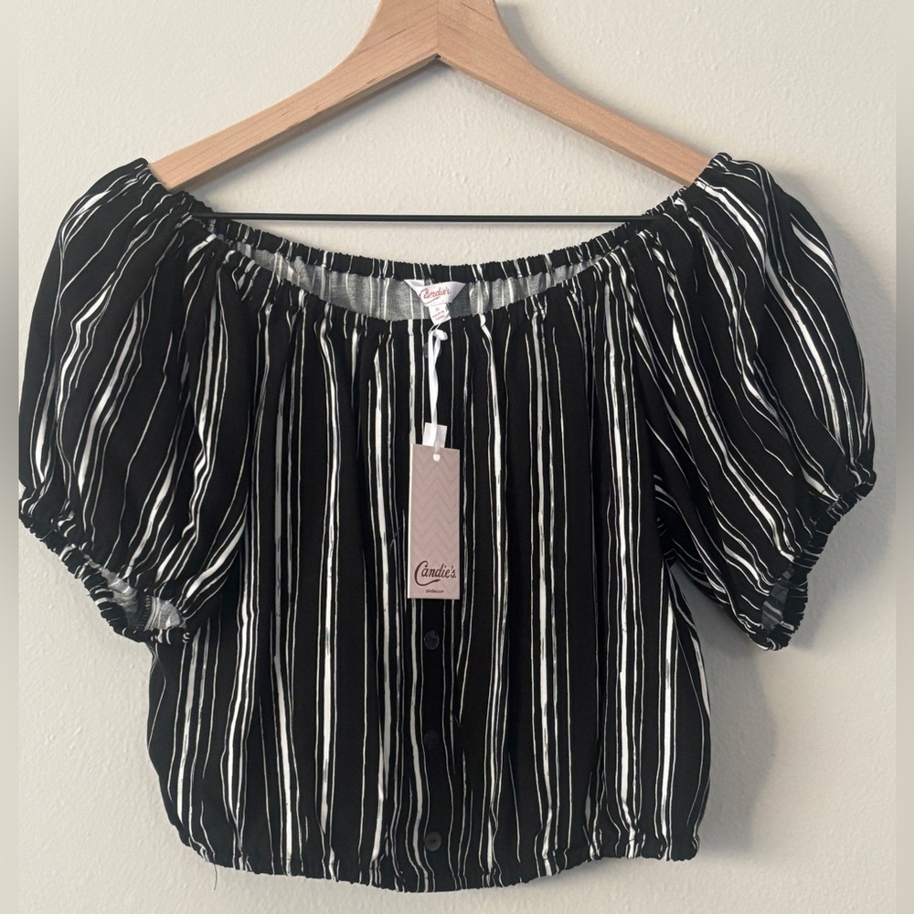 Make an offer!
NWT Candie's Off the shouldet Black and White Striped Junior Top